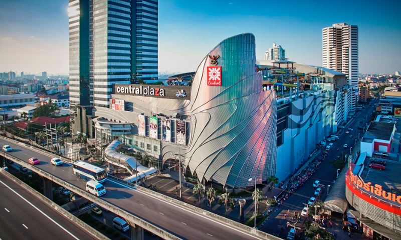 For RentOfficeBangna, Bearing, Lasalle : Office area for rent Central City Tower Bangna, the office for rent, next to Central Bangna, near MRT Sri Iam 1.2 km, 23rd floor, 167.15 sq.m., rental fee 100,290 baht per month.