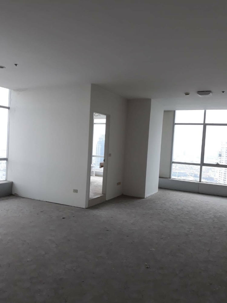 ขายคอนโดวงเวียนใหญ่ เจริญนคร : 🔥🔥𝐅𝐎𝐑 𝐒𝐀𝐋𝐄 : 𝐏𝐞𝐧𝐭𝐡𝐨𝐮𝐬𝐞 𝐁𝐚𝐚𝐧 𝐒𝐚𝐭𝐡𝐨𝐫𝐧 𝐂𝐡𝐚𝐨𝐩𝐡𝐫𝐚𝐲𝐚, 𝟒 𝐁𝐞𝐝, 𝟐𝟑𝟓 𝐬𝐪𝐦., 𝐏𝐫𝐢𝐜𝐞 𝟐𝟑.𝟑𝟓𝐦𝐛  ติดต่อคุณณัฐ 𝟎𝟗𝟓𝟗𝟒𝟏𝟓𝟗𝟗𝟗