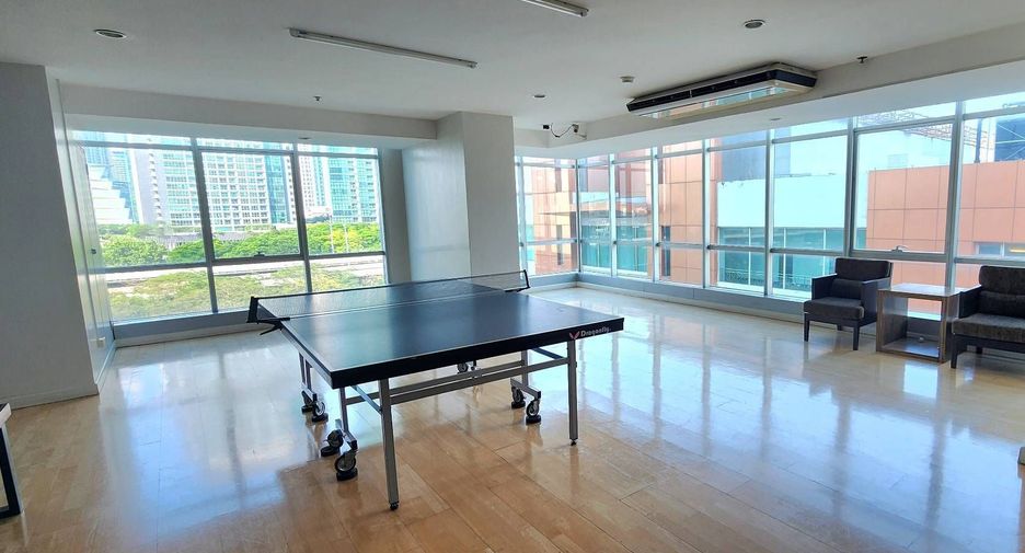 ขายคอนโดวงเวียนใหญ่ เจริญนคร : 🔥🔥𝐅𝐎𝐑 𝐒𝐀𝐋𝐄 : 𝐏𝐞𝐧𝐭𝐡𝐨𝐮𝐬𝐞 𝐁𝐚𝐚𝐧 𝐒𝐚𝐭𝐡𝐨𝐫𝐧 𝐂𝐡𝐚𝐨𝐩𝐡𝐫𝐚𝐲𝐚, 𝟒 𝐁𝐞𝐝, 𝟐𝟑𝟓 𝐬𝐪𝐦., 𝐏𝐫𝐢𝐜𝐞 𝟐𝟑.𝟑𝟓𝐦𝐛  ติดต่อคุณณัฐ 𝟎𝟗𝟓𝟗𝟒𝟏𝟓𝟗𝟗𝟗