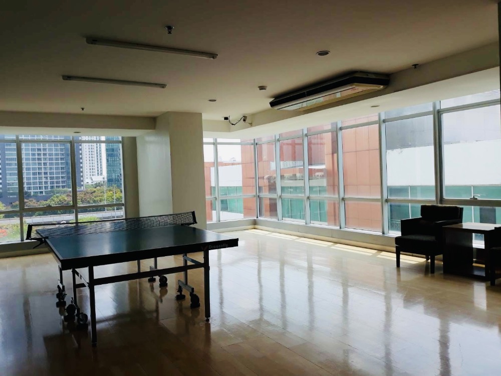 ขายคอนโดวงเวียนใหญ่ เจริญนคร : 🔥🔥𝐅𝐎𝐑 𝐒𝐀𝐋𝐄 : 𝐏𝐞𝐧𝐭𝐡𝐨𝐮𝐬𝐞 𝐁𝐚𝐚𝐧 𝐒𝐚𝐭𝐡𝐨𝐫𝐧 𝐂𝐡𝐚𝐨𝐩𝐡𝐫𝐚𝐲𝐚, 𝟒 𝐁𝐞𝐝, 𝟐𝟑𝟓 𝐬𝐪𝐦., 𝐏𝐫𝐢𝐜𝐞 𝟐𝟑.𝟑𝟓𝐦𝐛  ติดต่อคุณณัฐ 𝟎𝟗𝟓𝟗𝟒𝟏𝟓𝟗𝟗𝟗