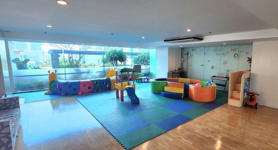 ขายคอนโดวงเวียนใหญ่ เจริญนคร : 🔥🔥𝐅𝐎𝐑 𝐒𝐀𝐋𝐄 : 𝐏𝐞𝐧𝐭𝐡𝐨𝐮𝐬𝐞 𝐁𝐚𝐚𝐧 𝐒𝐚𝐭𝐡𝐨𝐫𝐧 𝐂𝐡𝐚𝐨𝐩𝐡𝐫𝐚𝐲𝐚, 𝟒 𝐁𝐞𝐝, 𝟐𝟑𝟓 𝐬𝐪𝐦., 𝐏𝐫𝐢𝐜𝐞 𝟐𝟑.𝟑𝟓𝐦𝐛  ติดต่อคุณณัฐ 𝟎𝟗𝟓𝟗𝟒𝟏𝟓𝟗𝟗𝟗