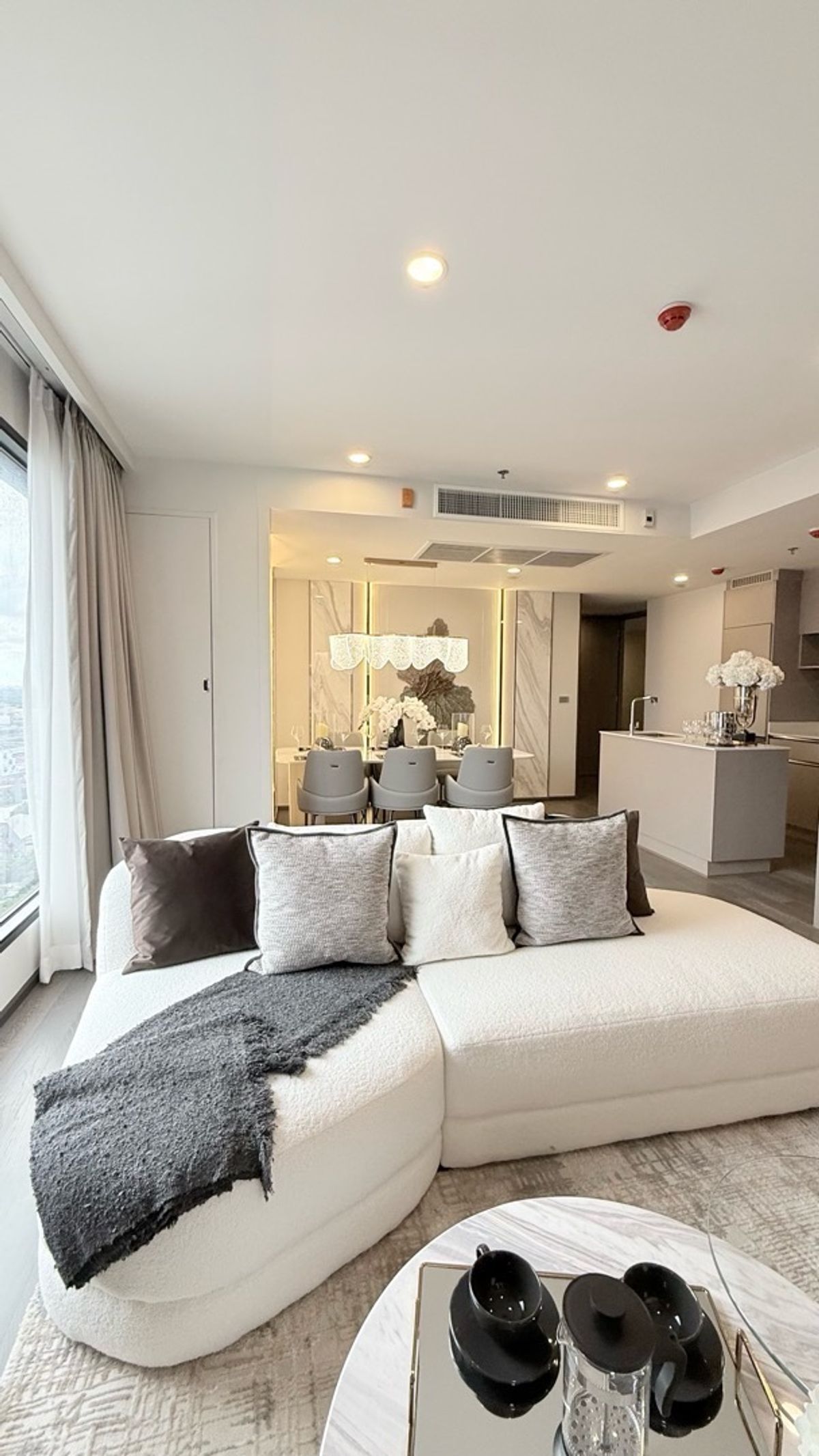 ขายคอนโดคลองเตย กล้วยน้ำไท : 🌳𝗖𝗢𝗖𝗢 𝗣𝗔𝗥𝗖 3bed 101.68sq.m. 28MB