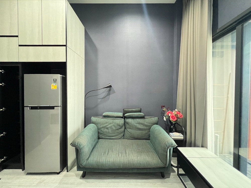 For RentCondoOnnut, Udomsuk : For rent 📍The Line Sukhumvit 101 📌Beautiful room, high ceiling, complete furniture and electrical appliances 🚆Near BTS Punnawithi 350 meters.