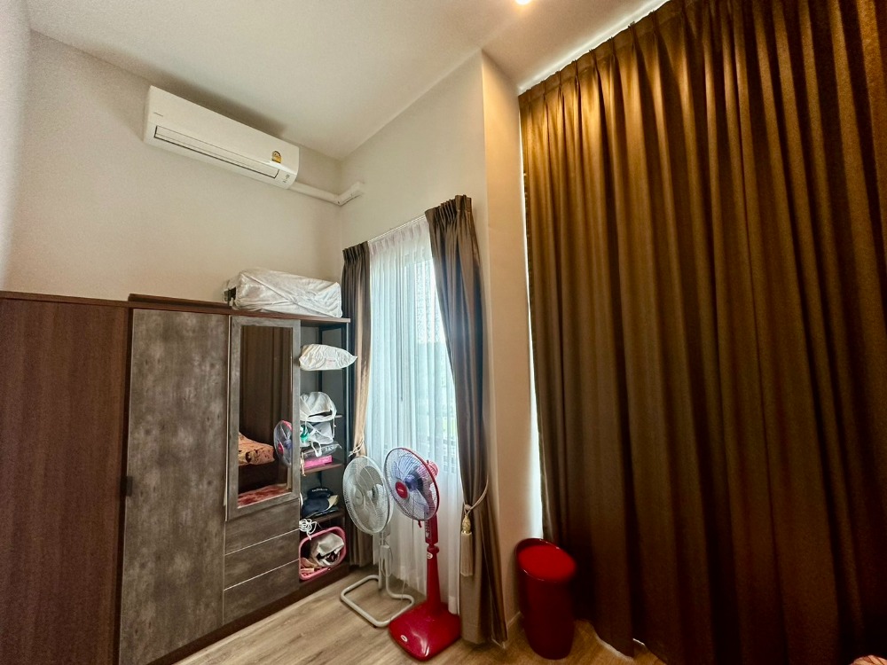 For SaleTownhomePattanakan, Srinakarin : Townhouse for sale, price lower than market price, free transfer, very beautiful, new location, Krungthep Kreetha, near Ramkhamhaeng, Rama 9