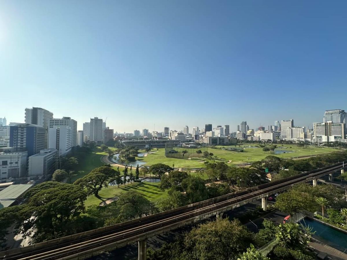 For RentCondoWitthayu, Chidlom, Langsuan, Ploenchit : • 𝐑𝐄𝐍𝐓 • 𝟏𝟖𝟓 𝐑𝐚𝐣𝐝𝐚𝐦𝐫𝐢 • 𝟒 𝐁𝐞𝐝 𝟓 𝐁𝐚𝐭𝐡 •  𝟑𝟎𝟎 𝐒𝐪𝐦. • 𝟐𝟔𝟎𝟎𝟎𝟎 •  𝐏𝐞𝐧𝐭𝐡𝐨𝐮𝐬𝐞 -𝐆𝐫𝐞𝐚𝐭 𝐕𝐢𝐞𝐰 𝐋𝐢𝐧𝐞 𝐈𝐃 : 𝐕𝐚𝐬𝐬𝐢𝐥𝐲