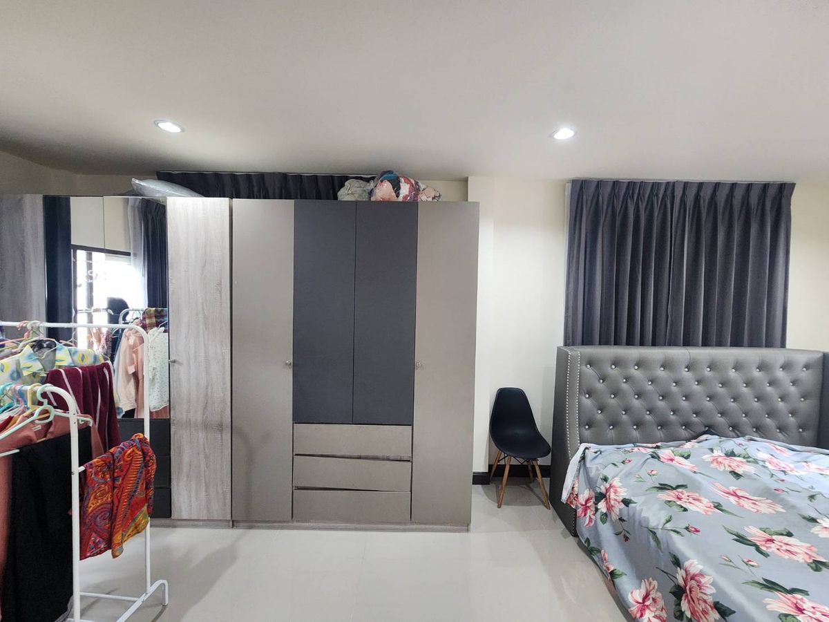 ให้เช่าบ้านนวมินทร์ รามอินทรา : ให้เช่าบ้านเดี่ยว เค.ซี.พาร์ควิลล์ 3 ใกล้ โรงเรียนนวมินทราชินูทิศ สตรีวิทยา 2 เพียง 10 นาที