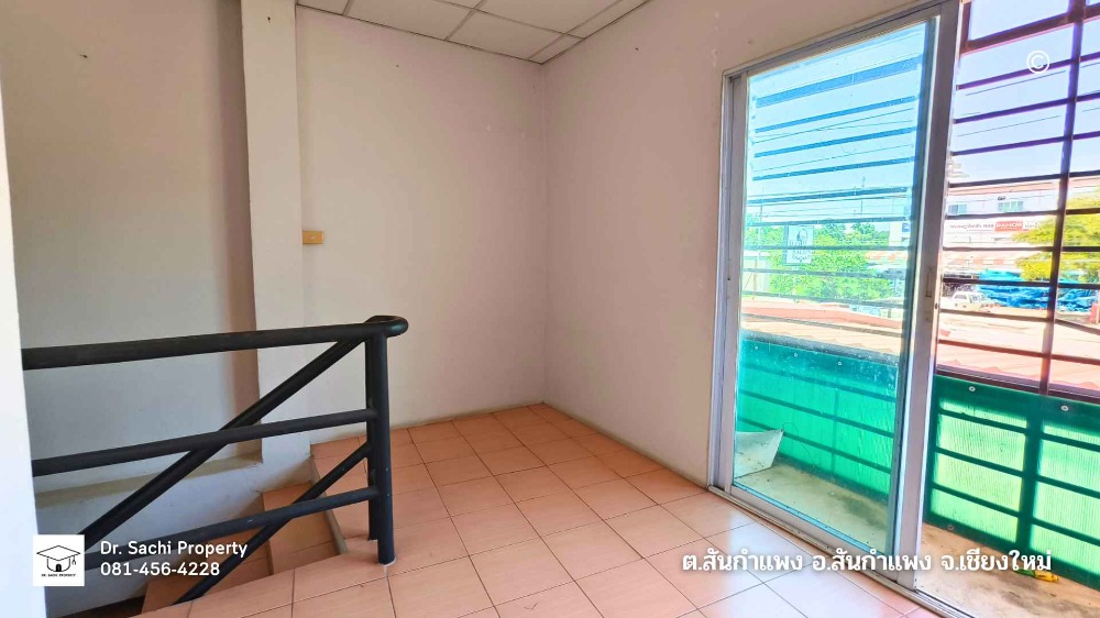 ขายอาคารพาณิชย์เชียงใหม่ : ขายด่วน อาคารพาณิชย์ พร้อมที่ดิน 115 ตรว. ใกล้ รร.สันกำแพง เชียงใหม่