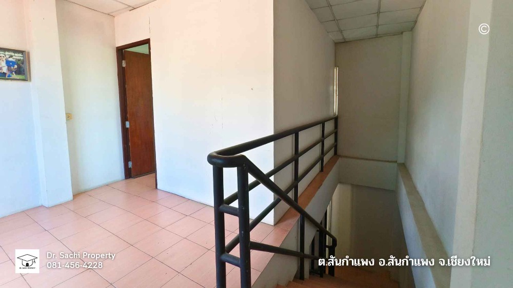 ขายอาคารพาณิชย์เชียงใหม่ : ขายด่วน อาคารพาณิชย์ พร้อมที่ดิน 115 ตรว. ใกล้ รร.สันกำแพง เชียงใหม่