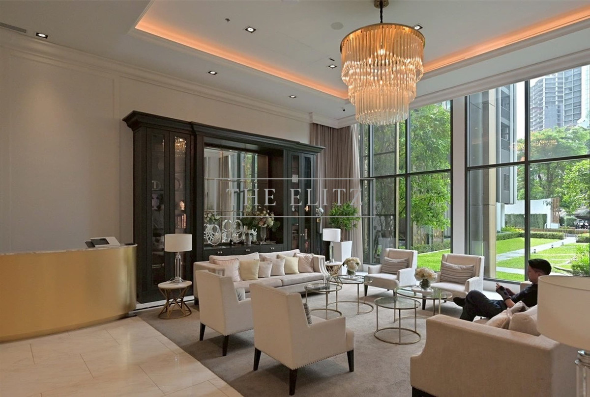 ให้เช่าคอนโดวิทยุ ชิดลม หลังสวน : ✨ ที่สุดของ Rooftop Facilities ในย่านเพลินจิต สระว่ายน้ำลอยฟ้าและ Sky Club ที่สวยที่สุดที่ Life One Wireless 🎉