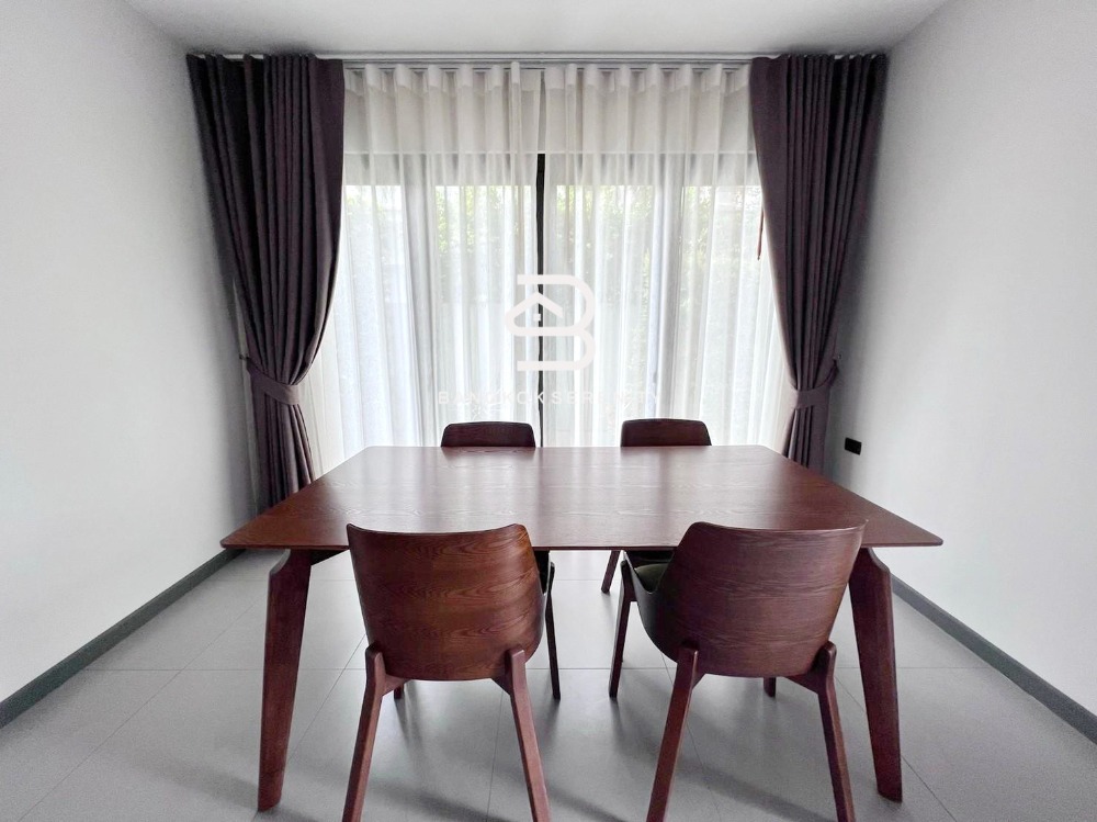 ให้เช่าบ้านบางนา แบริ่ง ลาซาล : ให้เช่าทาวน์โฮมที่ Vive บางนา กม.7