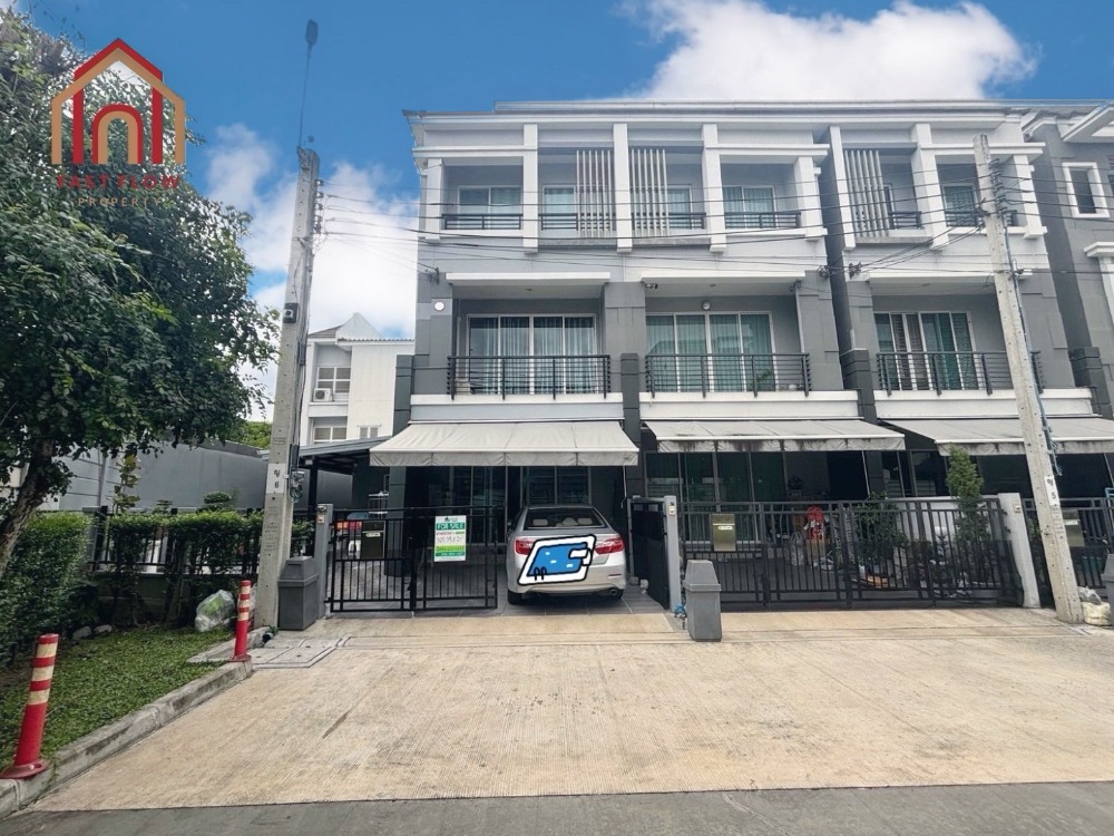For SaleTownhomeRama5, Ratchapruek, Bangkruai : Townhouse for sale, large plot, feels like a twin house, area 39.8 sq m, Baan Klang Muang, Ratchada-Wong Sawang, corner house, large area on the side of the house, can be extended to make an office.