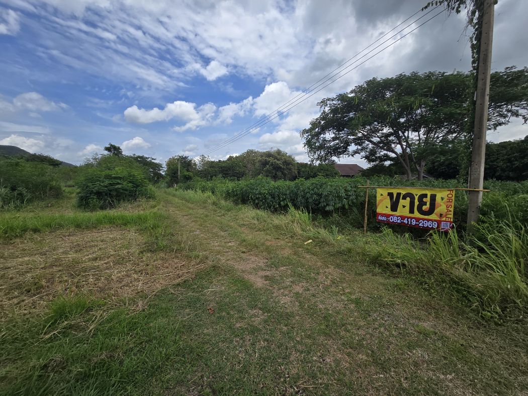For SaleLandPak Chong KhaoYai : Land for sale, good atmosphere, suitable for building a house or resort, selling 1 rai.