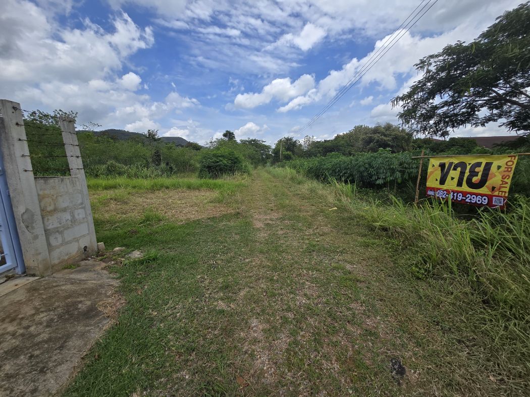 For SaleLandPak Chong KhaoYai : Land for sale, good atmosphere, suitable for building a house or resort, selling 1 rai.