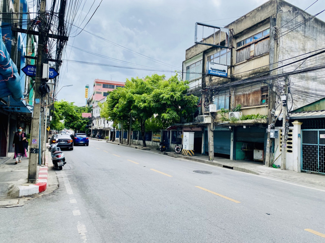 ขายที่ดินบางแค เพชรเกษม : ขาย ที่ดิน ใกล้รถไฟฟ้า จรัญสนิทวงศ์ 13 เนื้อที่ 3 ไร่ 1 งาน 17 ตรว