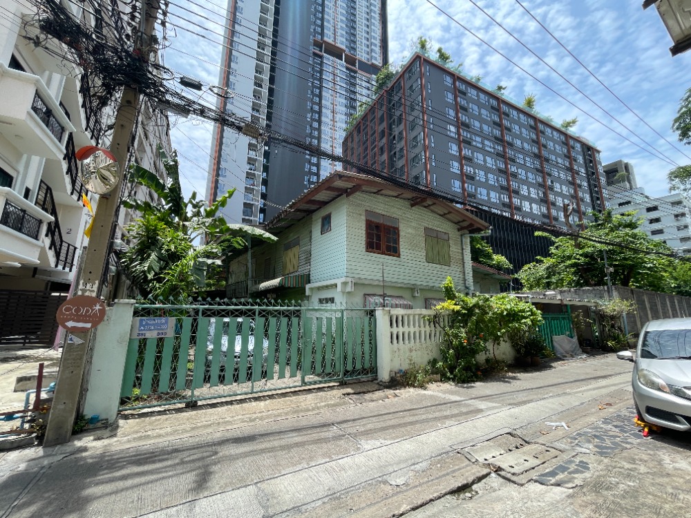 For SaleLandRatchadapisek, Huaikwang, Suttisan : Land Ratchada 14 / 210 Square Wa (FOR SALE) MEAW520