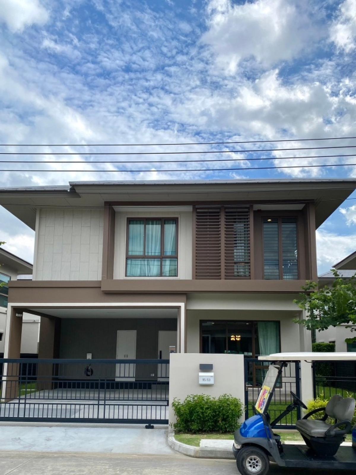 For SaleHousePattanakan, Srinakarin : BUMASSIRI Krungthep Kreetha 196 sq m. | 4 bedrooms, 4 bathrooms, 2 parking spaces, make an appointment to view the project 065-6956939 (Lukket)