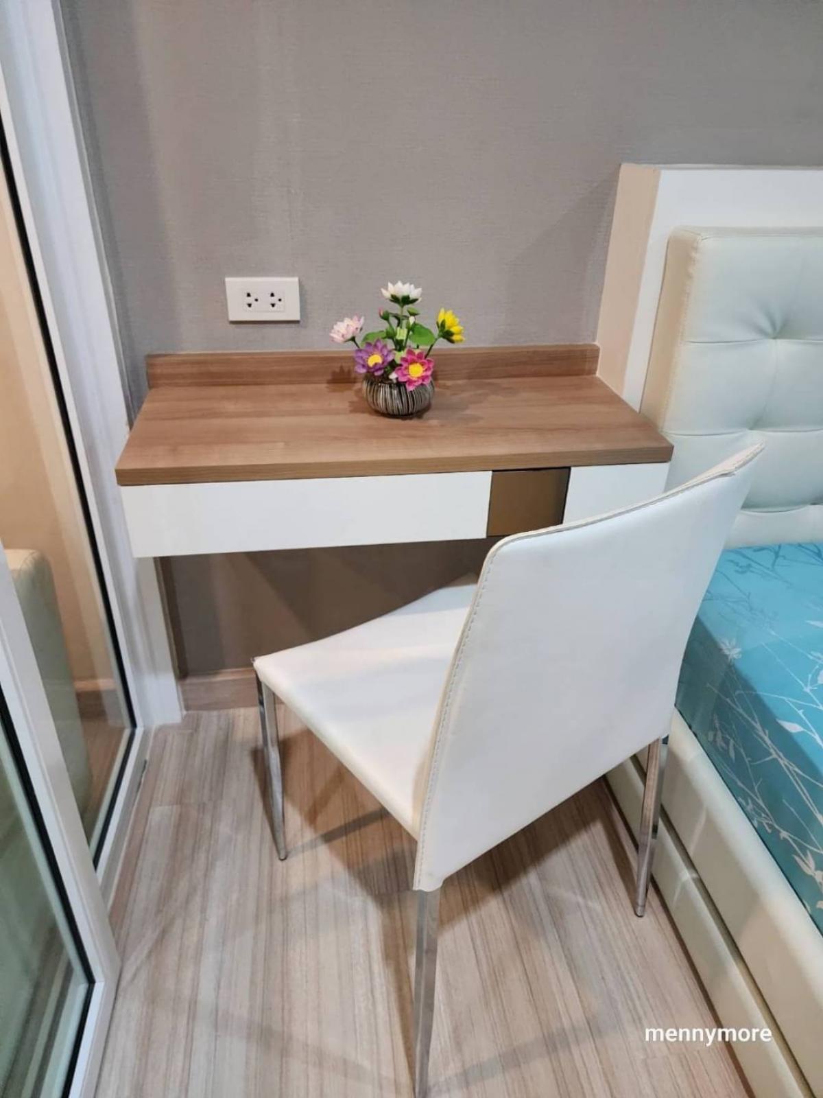 For RentCondoRattanathibet, Sanambinna : 🔥🔥 Urgent The Hotel Serviced Condo Rattanathibet #Both sell and rent #MRT only 80 meters. ♥ ️ ♥ ️ Release 2,300,000 baht ♥ ️ ♥ ️ Release 2,300,000 baht ♥ ️ ♥ ️ Release 2,300,000 baht ♥ ️ ♥ ️ Renting only 9,000 baht