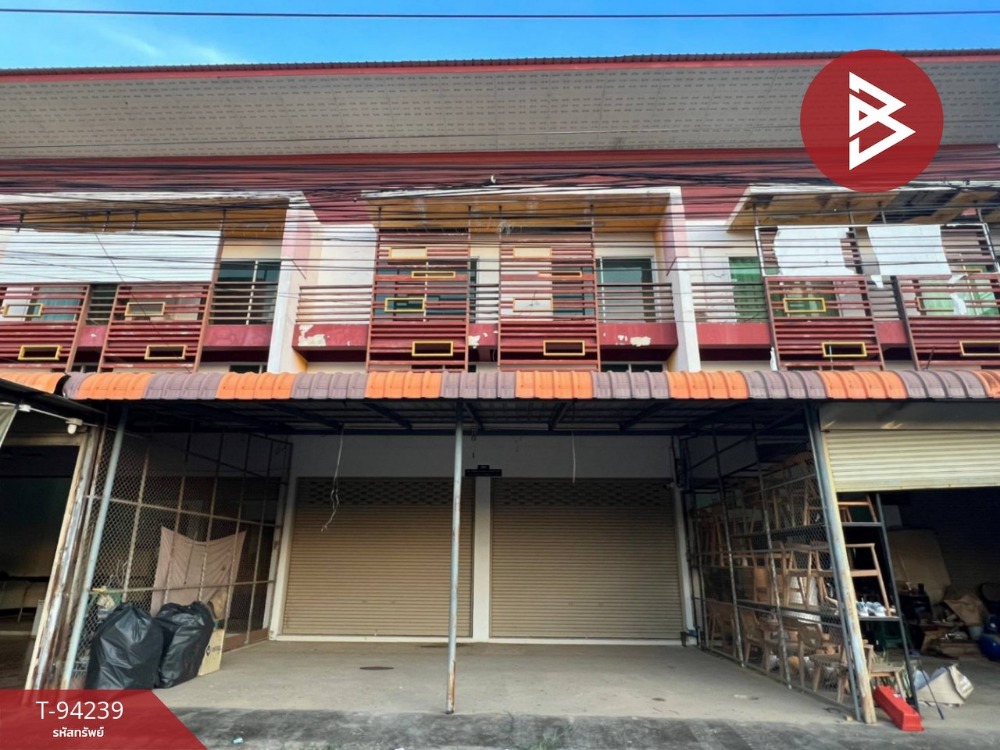 For SaleShop HousePhrae : Commercial building for sale, 2 floors, area 40 square wah, Suang Men, Phrae
