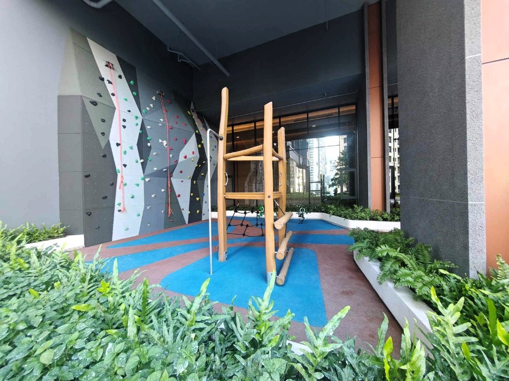 For RentCondoSathorn, Narathiwat : 🔥For rent🔥Supalai Icon Sathorn (Pool view)