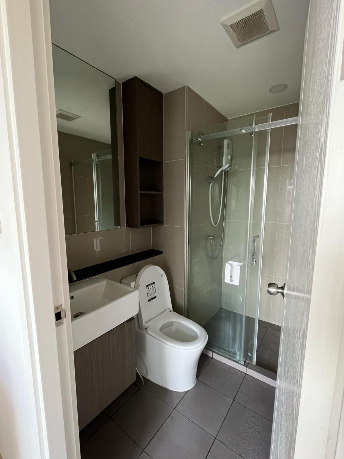 For RentCondoOnnut, Udomsuk : Free for rent!: Green Ville II (Green Ville 2) Property Code #WEA1055 Interested in asking for LINE @ Condo168 (with @ in front)