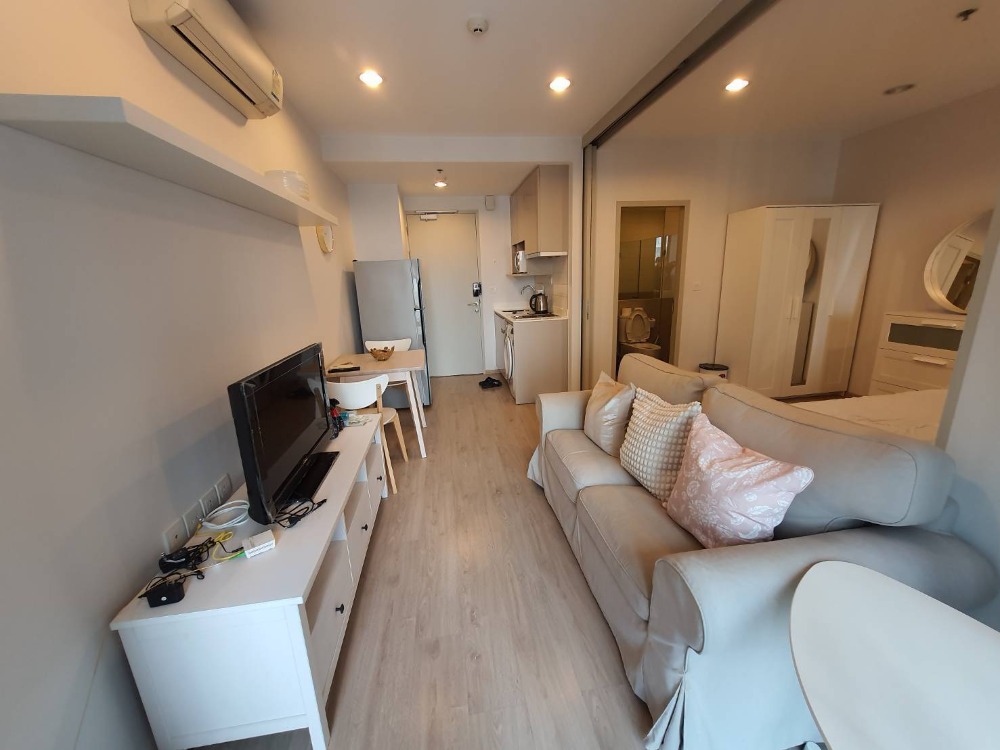 For RentCondoRatchathewi,Phayathai : !! Beautiful room for rent, condo Ideo Q Ratchathewi, near BTS Ratchathewi