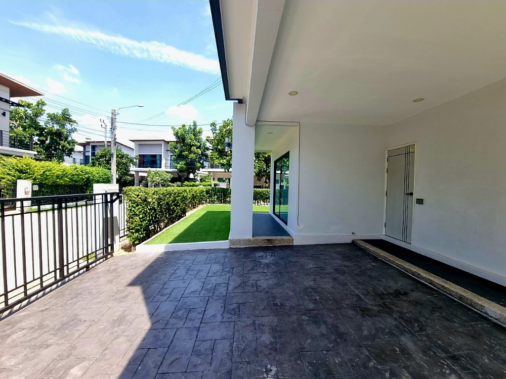 For SaleHouseLadkrabang, Suwannaphum Airport : K-5941 Urgent sale! Twin house, Pruksa WE/2 On Nut Rama 9, corner house, near Airport Link