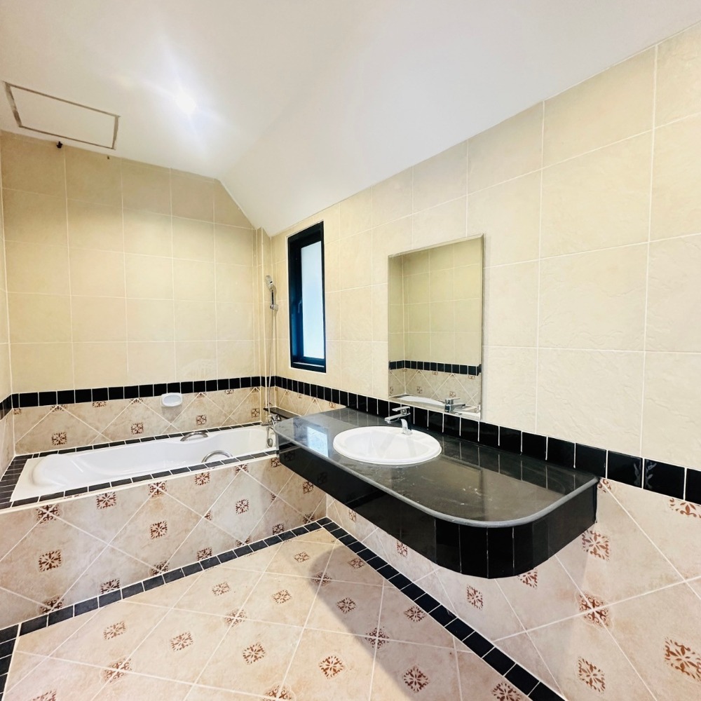 ขายบ้านภูเก็ต : บ้านเดี่ยว ทำเลดี ภูเก็ต(ฉลอง) โครงการ 99 Andaman Tropical Phuket Chalong Area