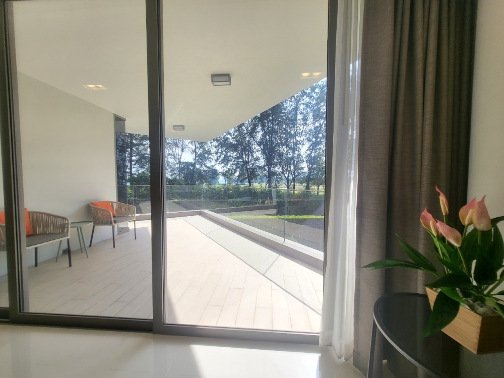 ขายคอนโดหัวหิน ประจวบคีรีขันธ์ : ขายและให้เช่า คอนโดสุดหรูหัวหิน ติดสนามกอล์ฟ ใกล้ทะเล วิวสวย ตกแต่งพร้อมเข้าอยู่ทันที!