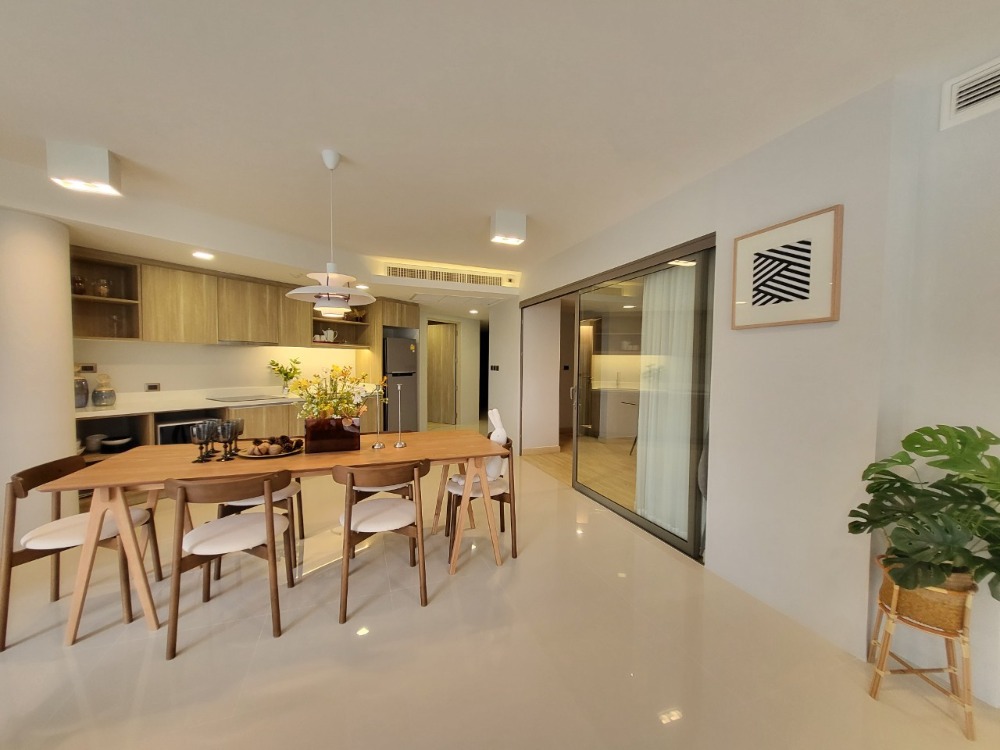 ขายคอนโดหัวหิน ประจวบคีรีขันธ์ : ขายและให้เช่า คอนโดสุดหรูหัวหิน ติดสนามกอล์ฟ ใกล้ทะเล วิวสวย ตกแต่งพร้อมเข้าอยู่ทันที!