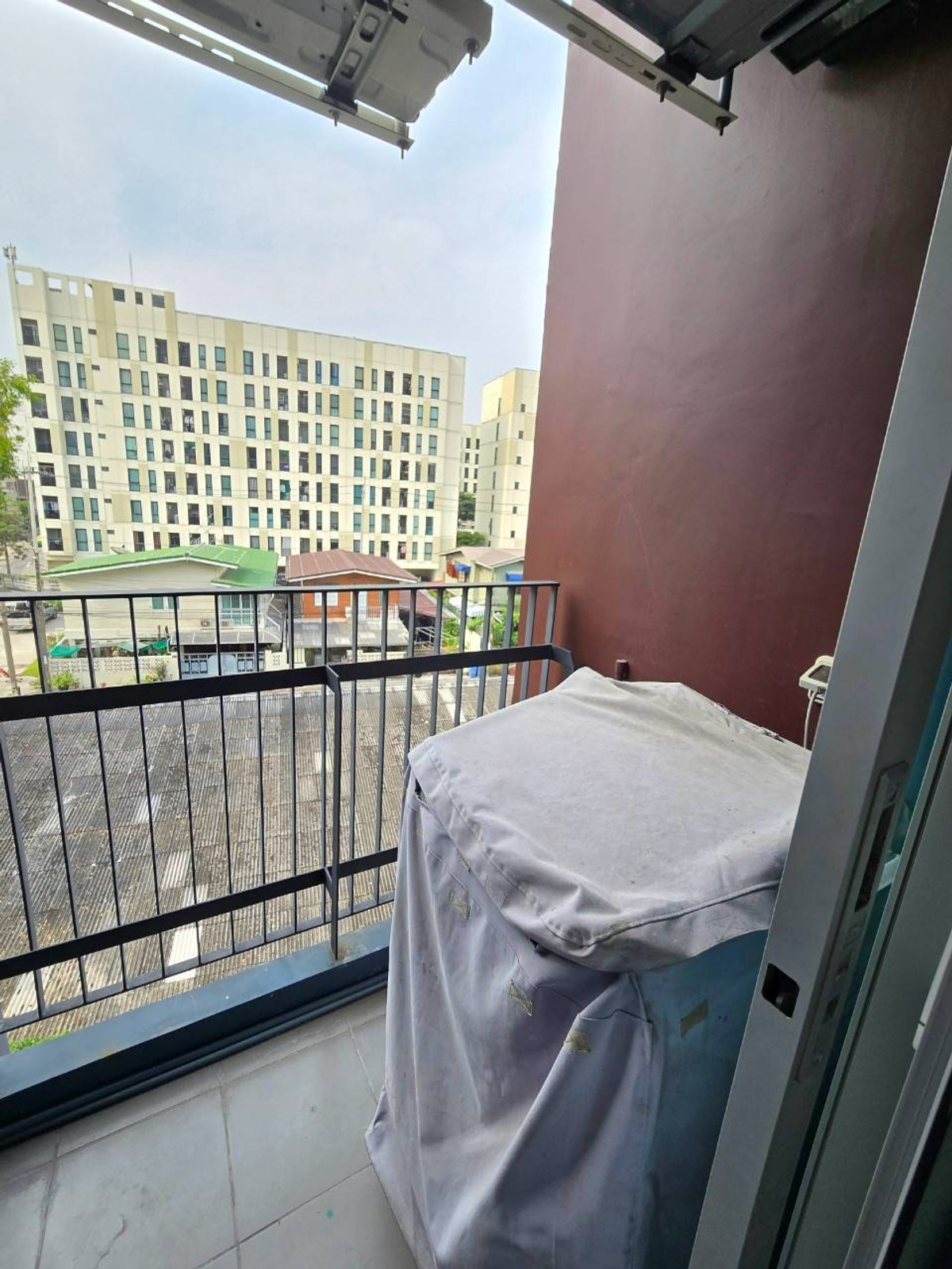 ให้เช่าคอนโดบางนา แบริ่ง ลาซาล : ใกล้รถไฟฟ้า BTS แบริ่ง (ได้สิทธิ์ จอดรถ 2คัน) 2ห้องนอน 2ห้องน้ำ 2ระเบียง