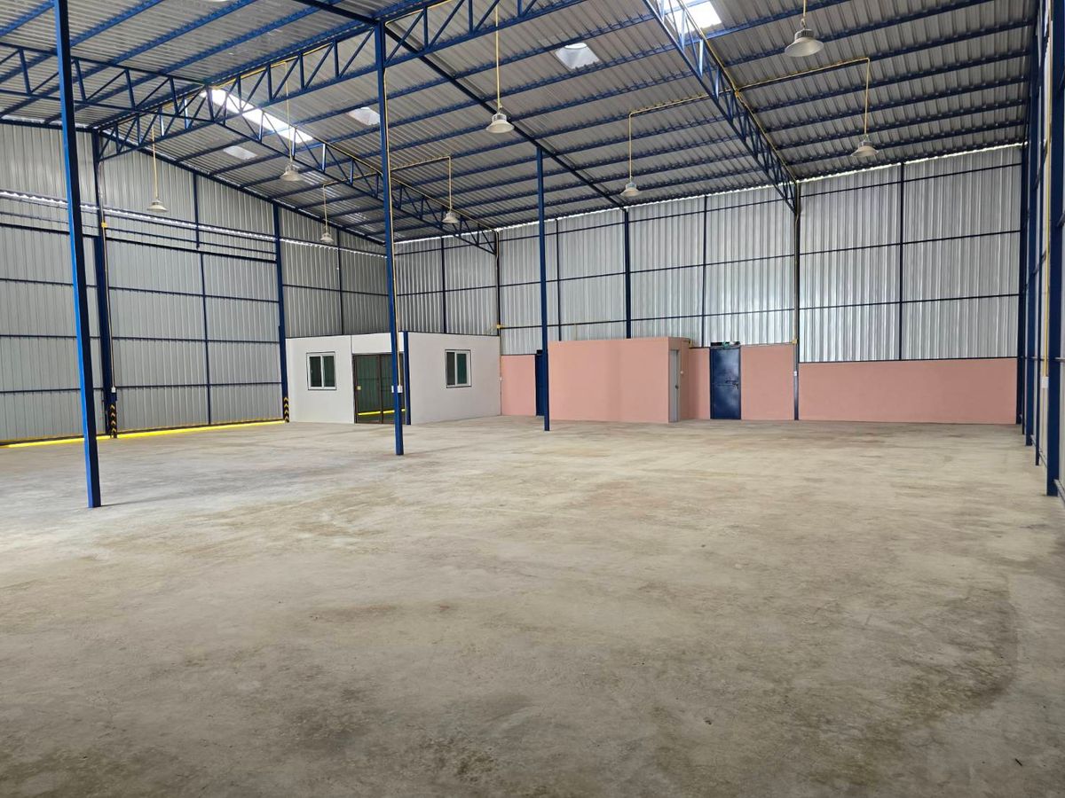 ให้เช่าโกดังพระราม 5 ราชพฤกษ์ บางกรวย : ให้เช่าโกดัง/คลังสินค้า 400 ตร.ม. พร้อมออฟฟิศ ใกล้วงเวียนพระราม 5 ราชพฤกษ์ บางกรวย นนทบุรี