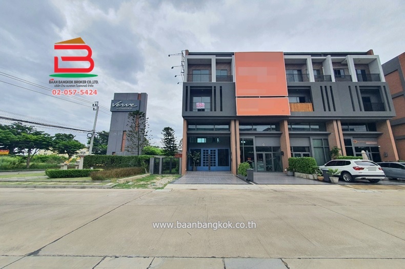 ขายทาวน์โฮมบางแค เพชรเกษม : ขาย/เช่า ทาวน์โฮม หมู่บ้าน เวิร์ฟ เพชรเกษม 81 (ซอยเพชรเกษม 81) เนื้อที่ 45.6 ตรว. ถนนเพชรเกษม แขวงหนองค้างพลู เขตหนองแขม กรุงเทพฯ