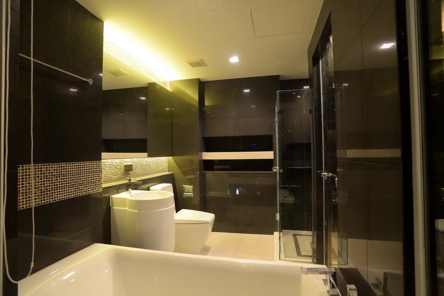 ให้เช่าคอนโดสาทร นราธิวาส : ให้เช่า ✨ Rhythm Sathorn - Narathiwas ✨ เฟอร์นิเจอร์ และ เครื่องใช้ไฟฟ้าครบ ใกล้ BTS สะพานตากสิน