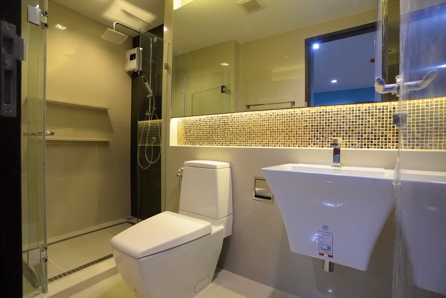 ให้เช่าคอนโดสาทร นราธิวาส : ให้เช่า ✨ Rhythm Sathorn - Narathiwas ✨ เฟอร์นิเจอร์ และ เครื่องใช้ไฟฟ้าครบ ใกล้ BTS สะพานตากสิน