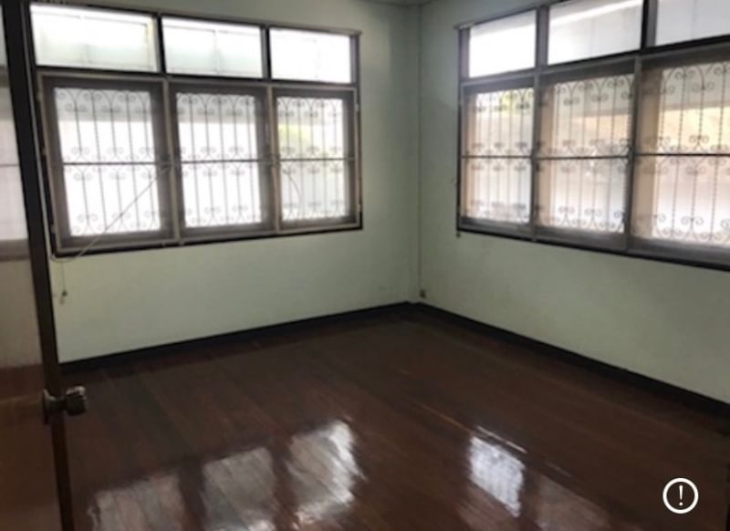 ขายที่ดินรัชดา ห้วยขวาง : ขายที่ดินพร้อมสิ่งปลูกสร้างขนาด 217 ตรว. แปลงมุม รัชดา-สุทธิสาร ซอยจิ๊ปดำริห์ ใกล้แหล่งธุรกิจหลายทำเล อารีย์ พหลโยธิน รัชดา และห้วยขวาง