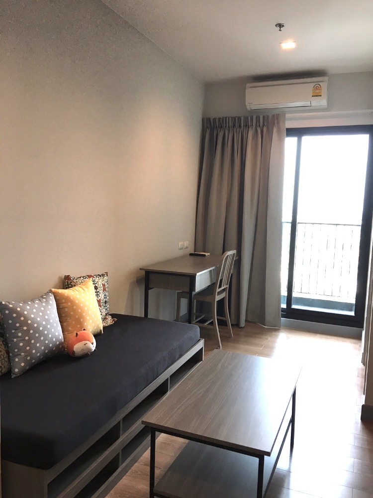 For SaleCondoLadprao, Central Ladprao : 100 meters to MRT Lat Phrao, Sale Chapter One Midtown Lat Phrao 24, 27th floor, ready to move in