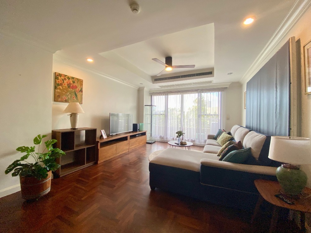 ให้เช่าคอนโดพระราม 3 สาธุประดิษฐ์ : Supreme Ville Cozy 2-Bedroom Spacious Garden Balcony 50,000 per month
