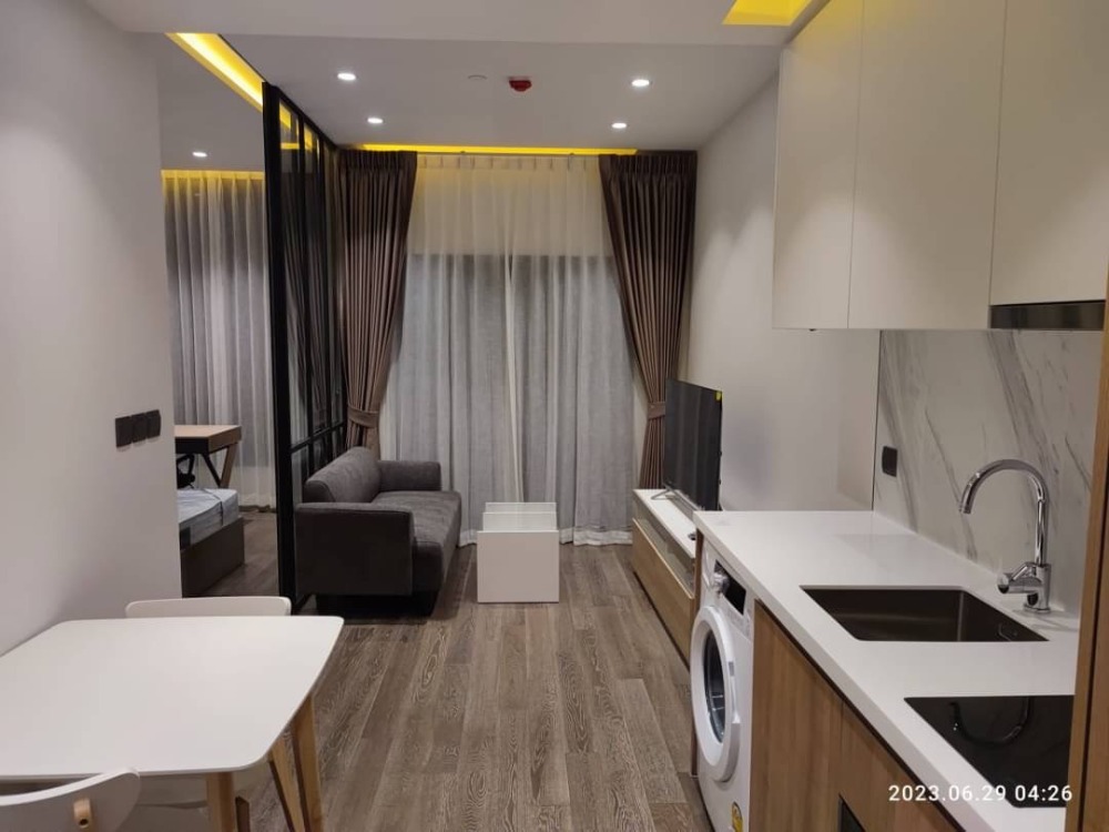 For RentCondoSukhumvit, Asoke, Thonglor :  Pet-friendly condo at Muniq Sukhumvit 23 BTS Asoke (Rt-01)