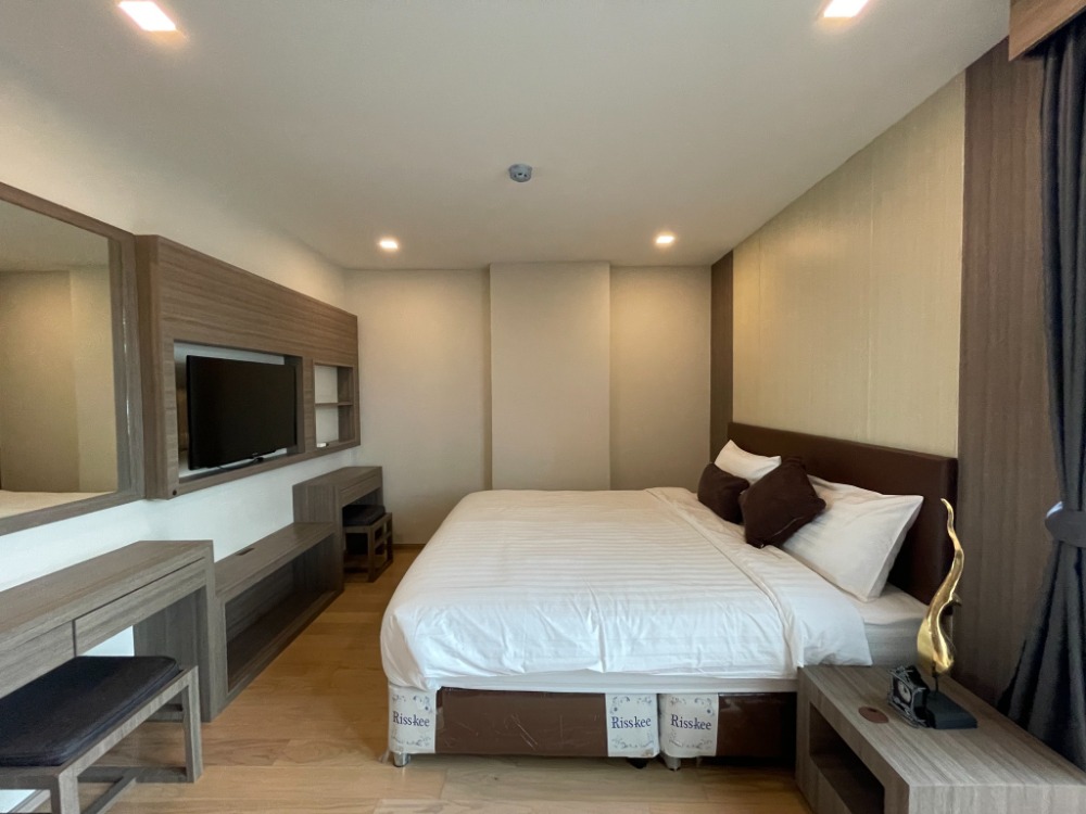 For RentCondoSukhumvit, Asoke, Thonglor : Art Thonglor 25 Cat-Friendly Corner Unit 45,000 THB per month