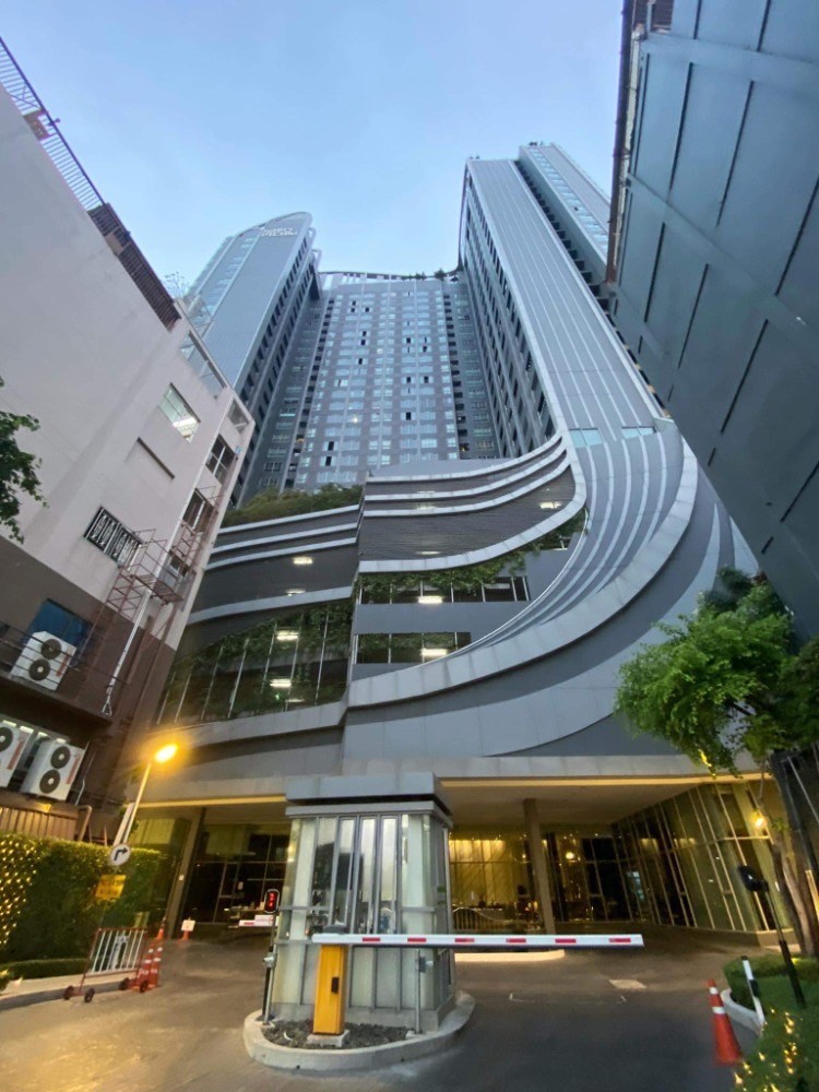 ขายคอนโดบางซื่อ วงศ์สว่าง เตาปูน : S-IDBS106 ขาย คอนโด ไอดีโอ โมบิ บางซื่อ แกรนด์ อินเตอร์เชนจ์ ชั้น22 วิวเมือง 27.14ตรม. สตูดิโอ 2.475 ล้าน 064-959-8900