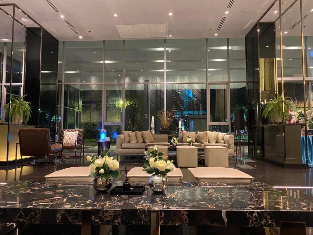 ขายคอนโดบางซื่อ วงศ์สว่าง เตาปูน : S-IDBS106 ขาย คอนโด ไอดีโอ โมบิ บางซื่อ แกรนด์ อินเตอร์เชนจ์ ชั้น22 วิวเมือง 27.14ตรม. สตูดิโอ 2.475 ล้าน 064-959-8900