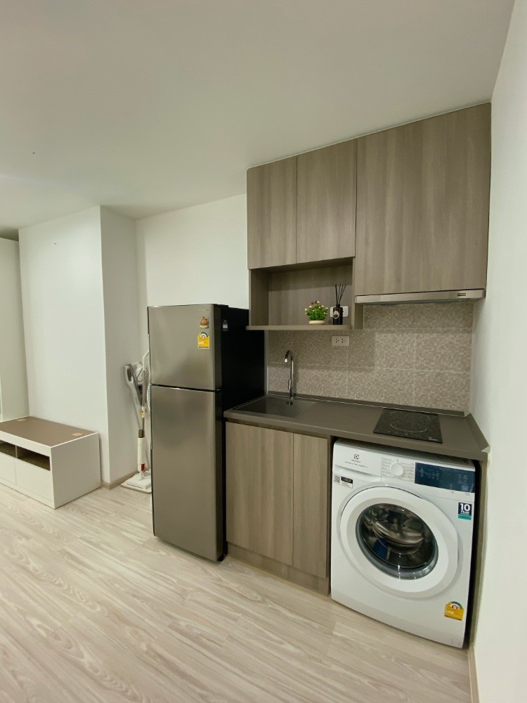 ขายคอนโดบางซื่อ วงศ์สว่าง เตาปูน : S-IDBS106 ขาย คอนโด ไอดีโอ โมบิ บางซื่อ แกรนด์ อินเตอร์เชนจ์ ชั้น22 วิวเมือง 27.14ตรม. สตูดิโอ 2.475 ล้าน 064-959-8900