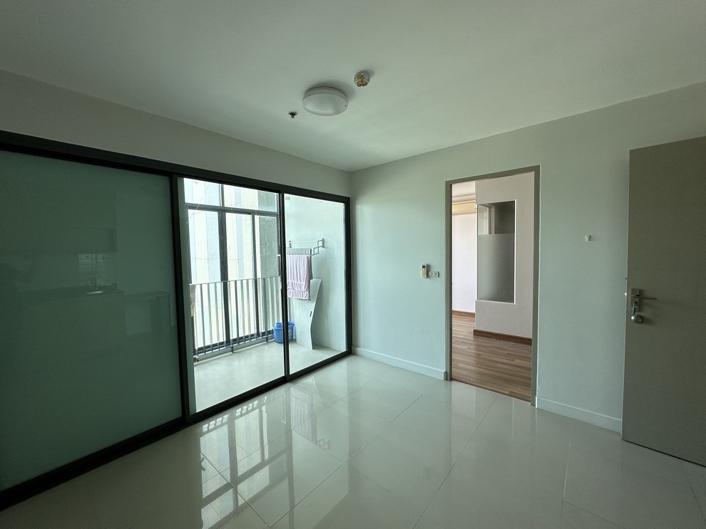 ขายคอนโดอ่อนนุช อุดมสุข : S-IDBUC114 ขาย คอนโด ไอดีโอ บลูโคฟ สุขุมวิท ชั้น12 วิวเมือง 33.61ตรม. 1นอน 1น้ำ  2.771 ล้าน 064-959-8900