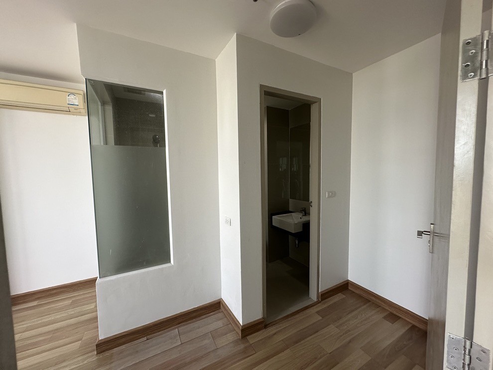 ขายคอนโดอ่อนนุช อุดมสุข : S-IDBUC114 ขาย คอนโด ไอดีโอ บลูโคฟ สุขุมวิท ชั้น12 วิวเมือง 33.61ตรม. 1นอน 1น้ำ  2.771 ล้าน 064-959-8900