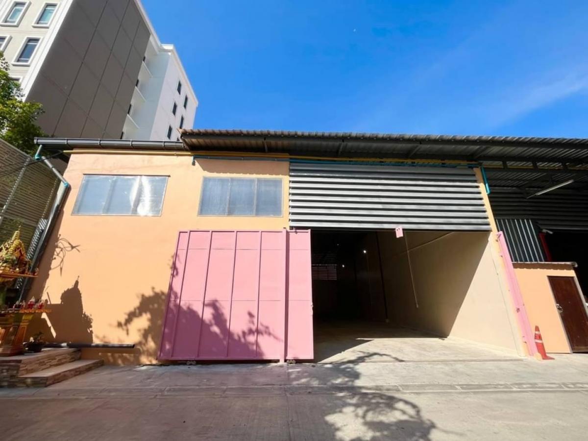 ให้เช่าโกดังรัชดา ห้วยขวาง : ✨ 👍Available 30 Sep 24For rent warehouse in town