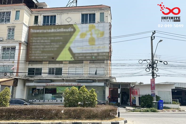 ขายสำนักงานสมุทรปราการ สำโรง : ขายสำนักงาน 4 ชั้น เนื้อที่ 40 ตารางวา ถนนแบริ่ง 107 สมุทรปราการ