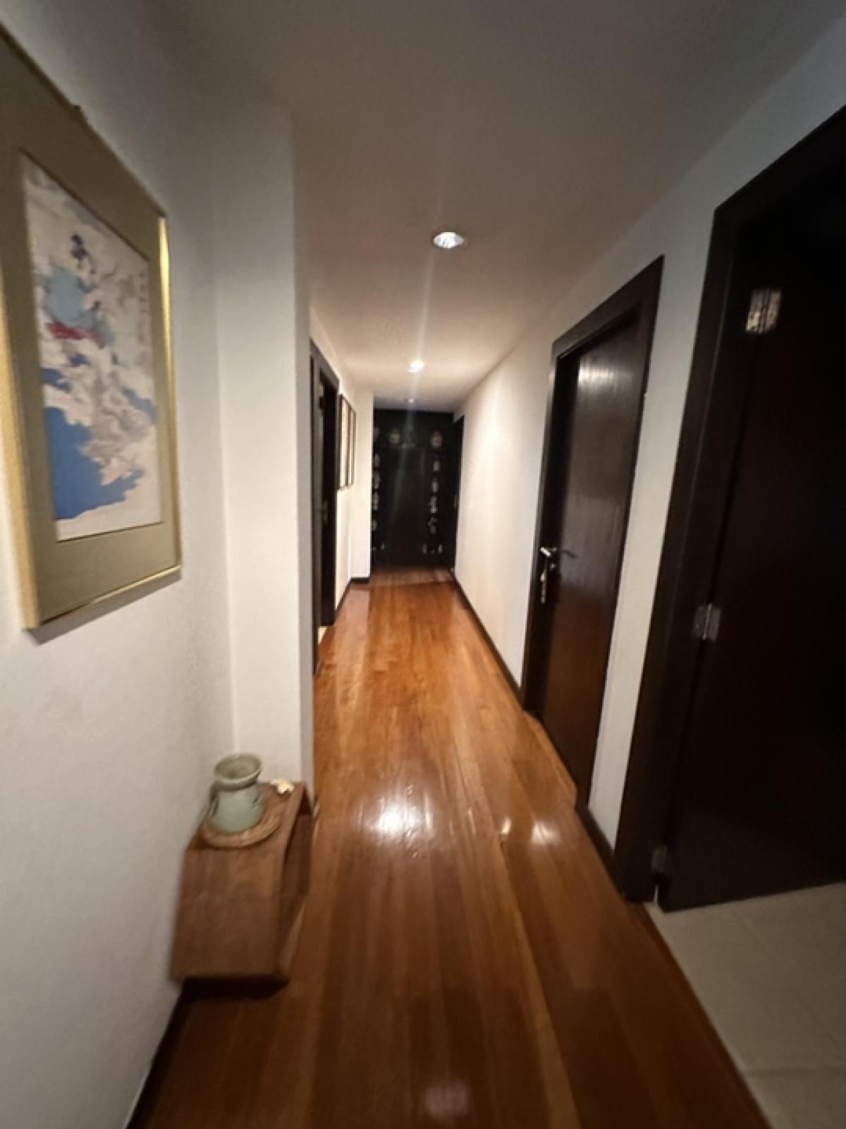 For SaleHome OfficeSukhumvit, Asoke, Thonglor : Land for sale with 3-storey building, Sukhumvit 39, area 135 square wah