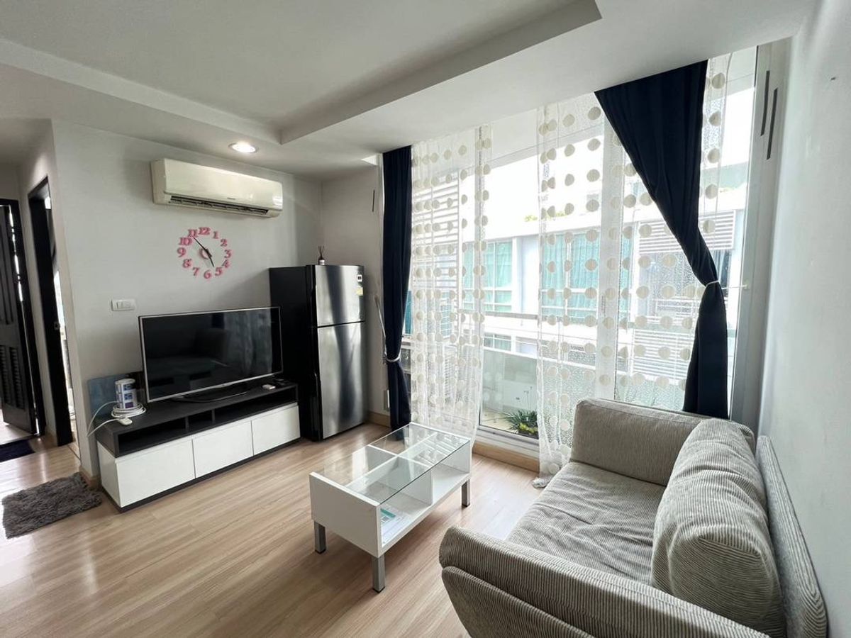 For RentCondoRatchadapisek, Huaikwang, Suttisan : 🏢 Condo for rent: The Kris 5, Soi Ratchada 17, near MRT Sutthisan