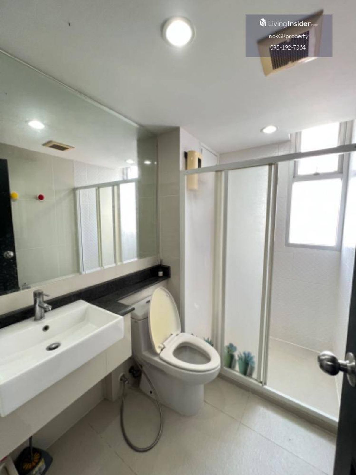 For RentCondoRatchadapisek, Huaikwang, Suttisan : 🏢 Condo for rent: The Kris 5, Soi Ratchada 17, near MRT Sutthisan