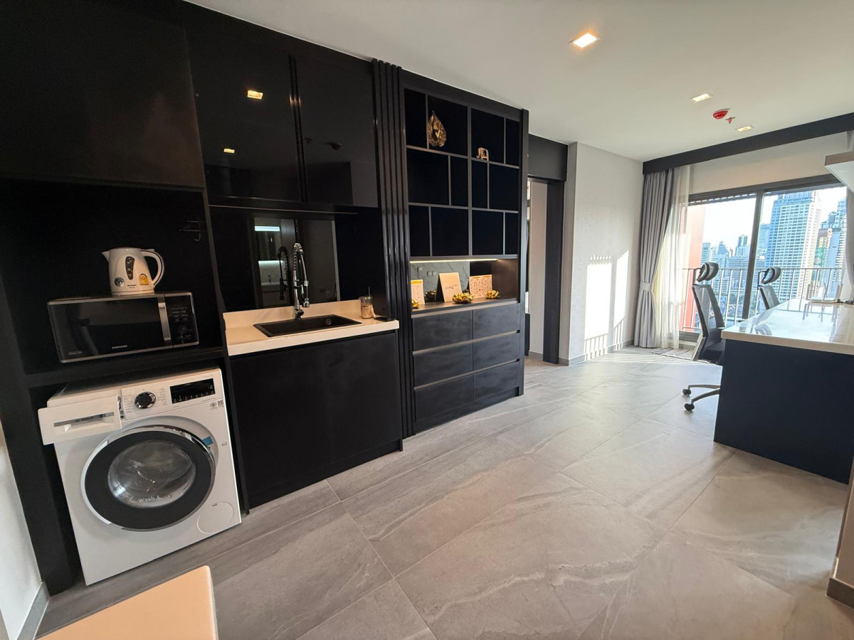 For SaleCondoRama9, Petchburi, RCA : For Sale Condo , Life Asoke Hype Rama 9 , MRT-Phra Ram 9 , Makkasan , Rat Thewi , Bangkok ,   CX-145578